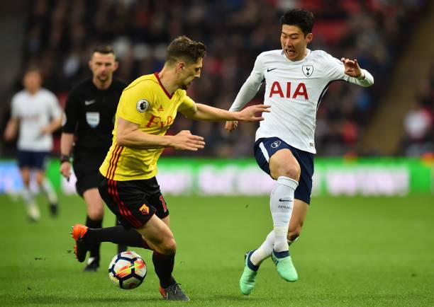 万项谈全运会吊射破门：发现门将站位不是很好，就很自信的射门.