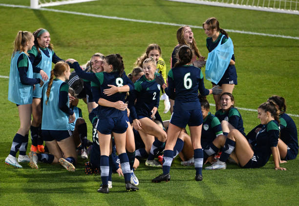 的起伏往往 的起伏往往