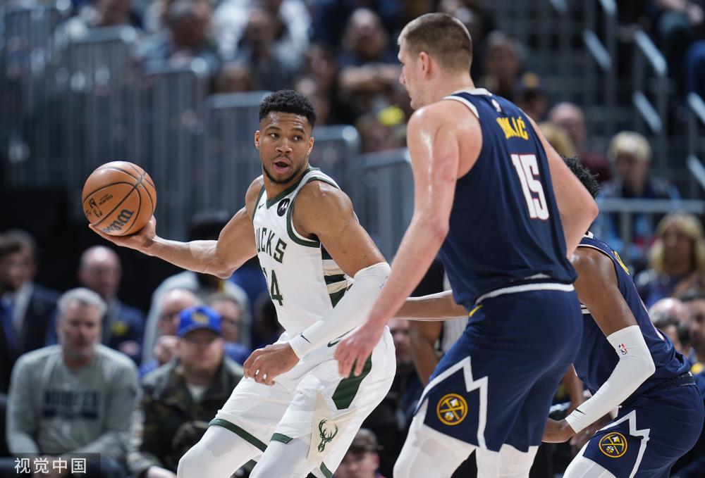 他在场上的 他在场上的